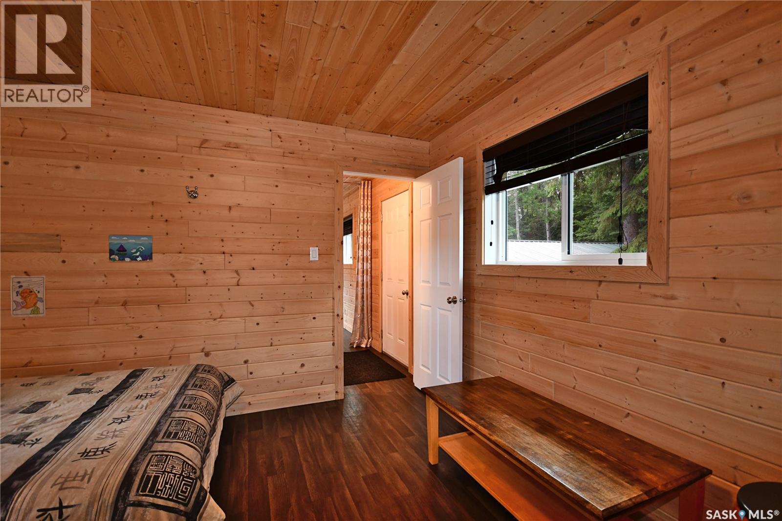 11 Pickerel BAY - 25
