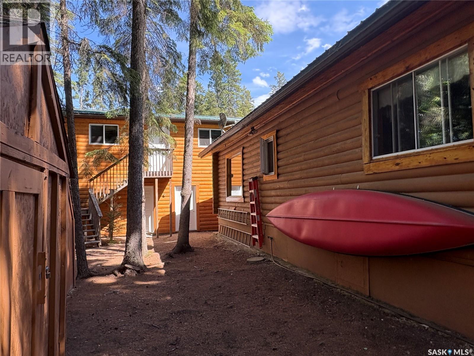 11 Pickerel BAY - 34