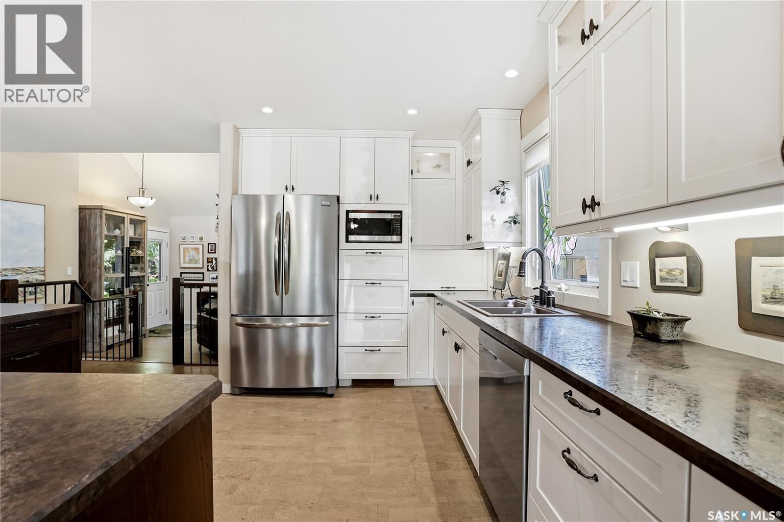 111 Richardt PLACE — photo 10