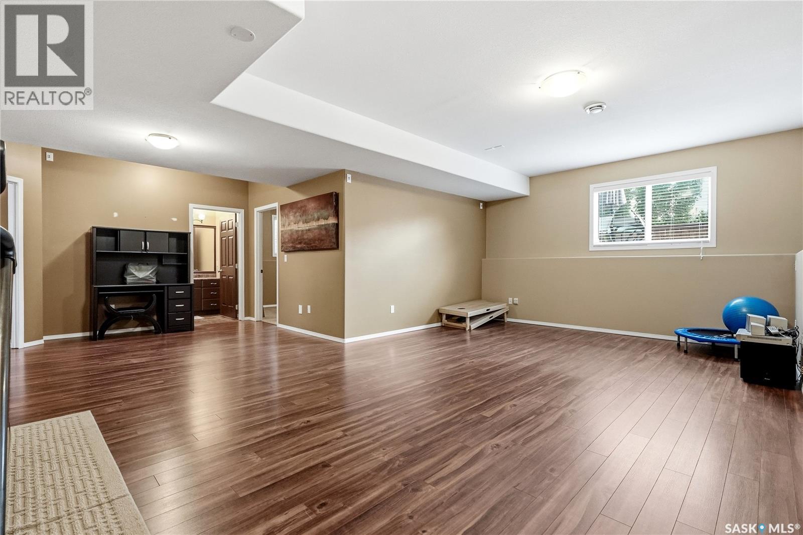 714 Lynd CRESCENT — photo 28