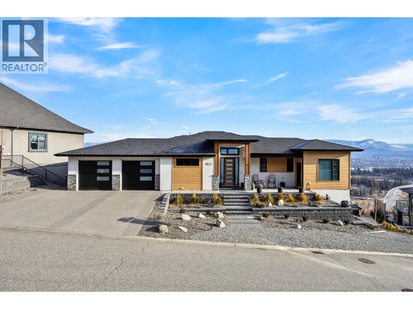 1821 Diamond View Drive, West Kelowna