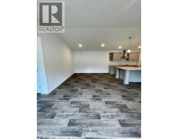 10 Chimo Crescent, Elkford, BC V0B1H0 Photo 11
