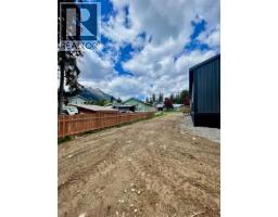 10 Chimo Crescent, Elkford, BC V0B1H0 Photo 34