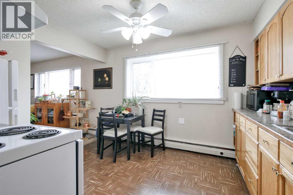 2705 38 Street SW - 16
