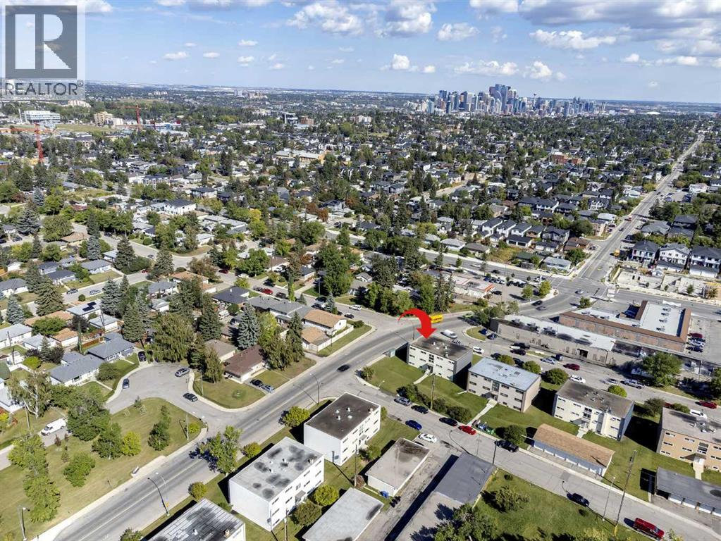 2705 38 Street SW - 4
