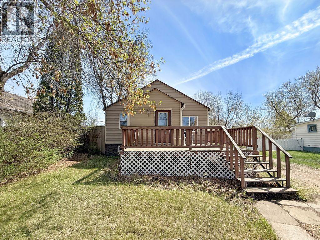 4709 49 Street, Stettler, Alberta, T0C2L2