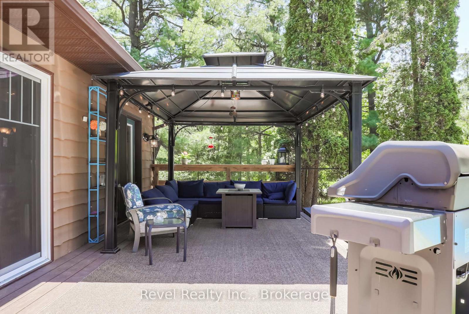 20 THE PINES LANE - 33