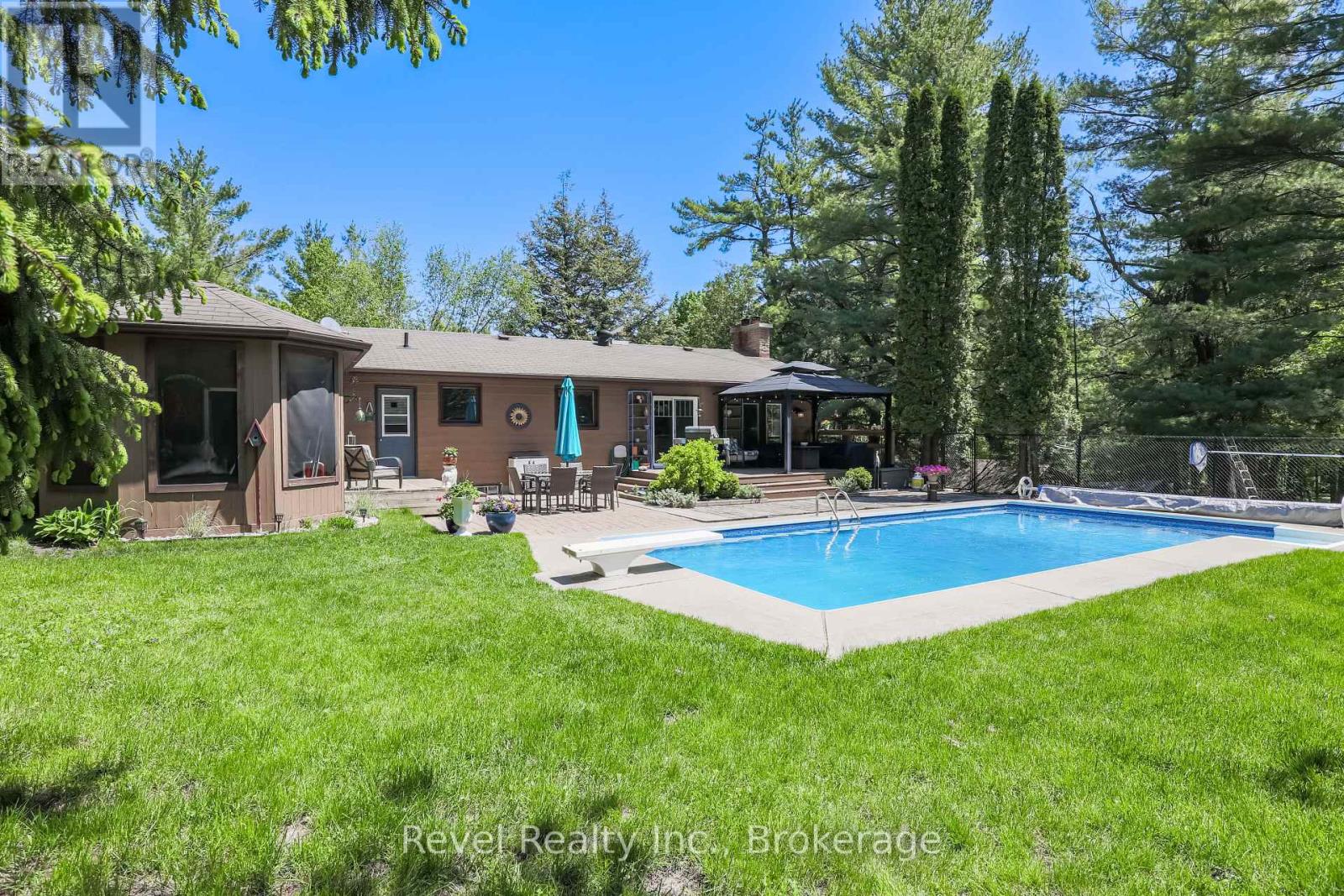 20 THE PINES LANE - 36