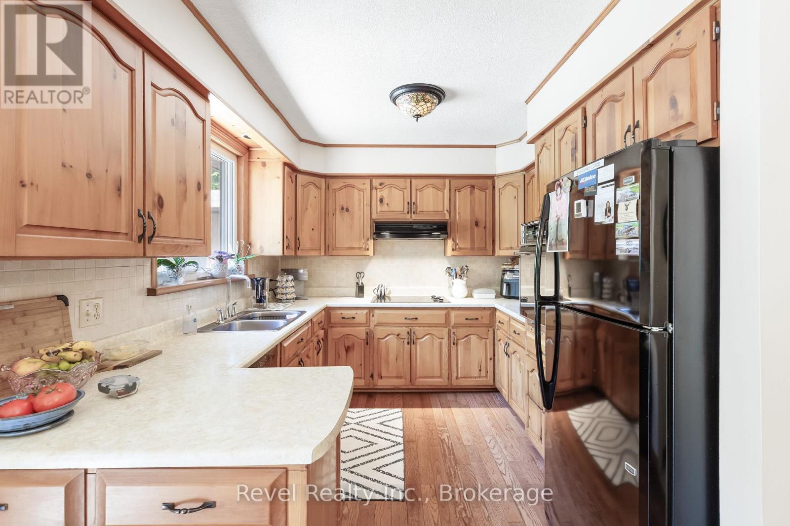20 THE PINES LANE - 7