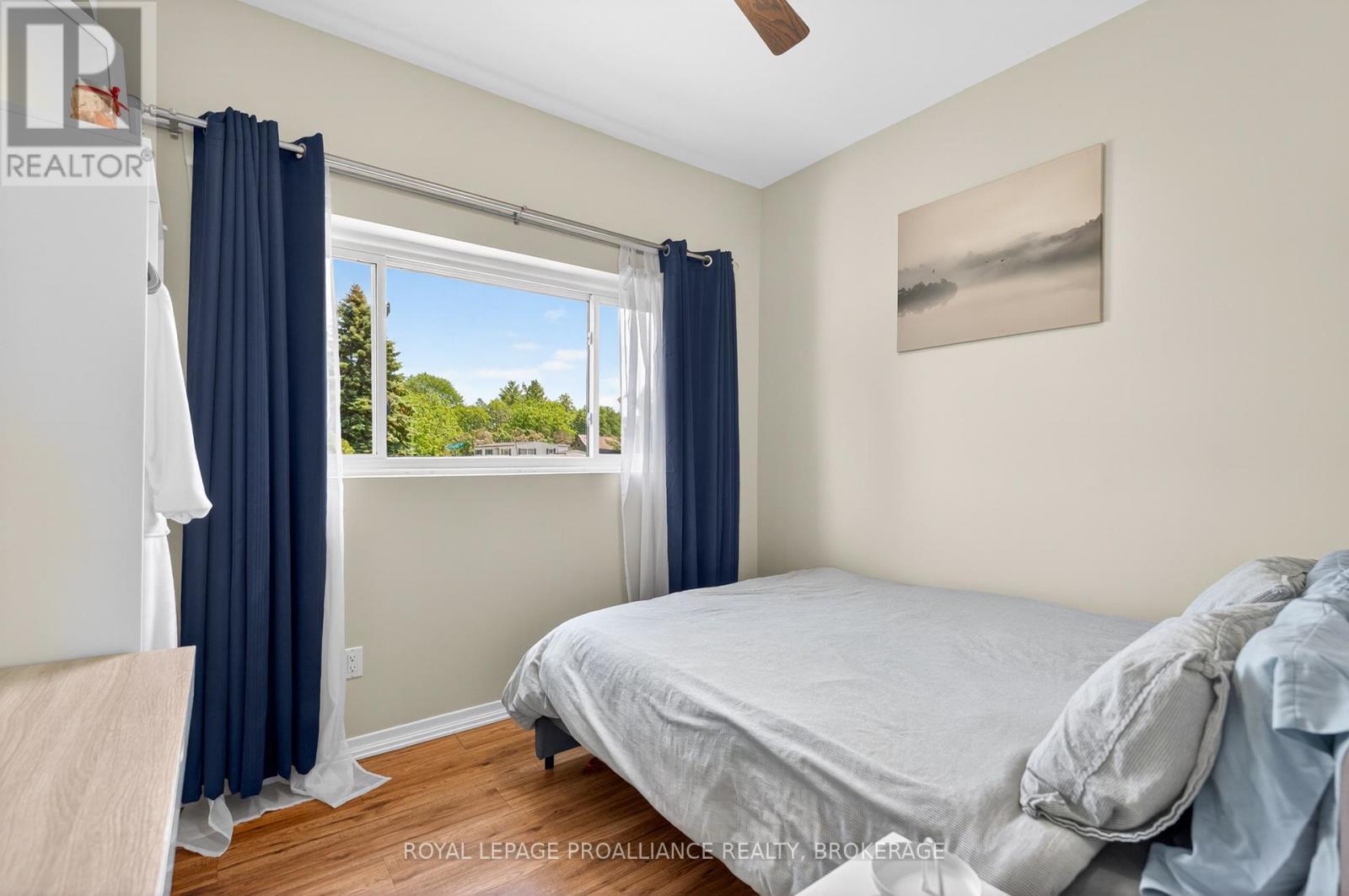1268 GLENMORE AVENUE - 16