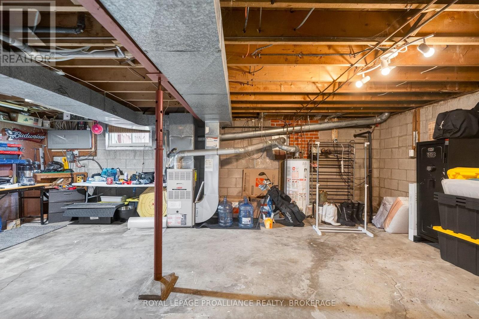 1268 GLENMORE AVENUE - 19