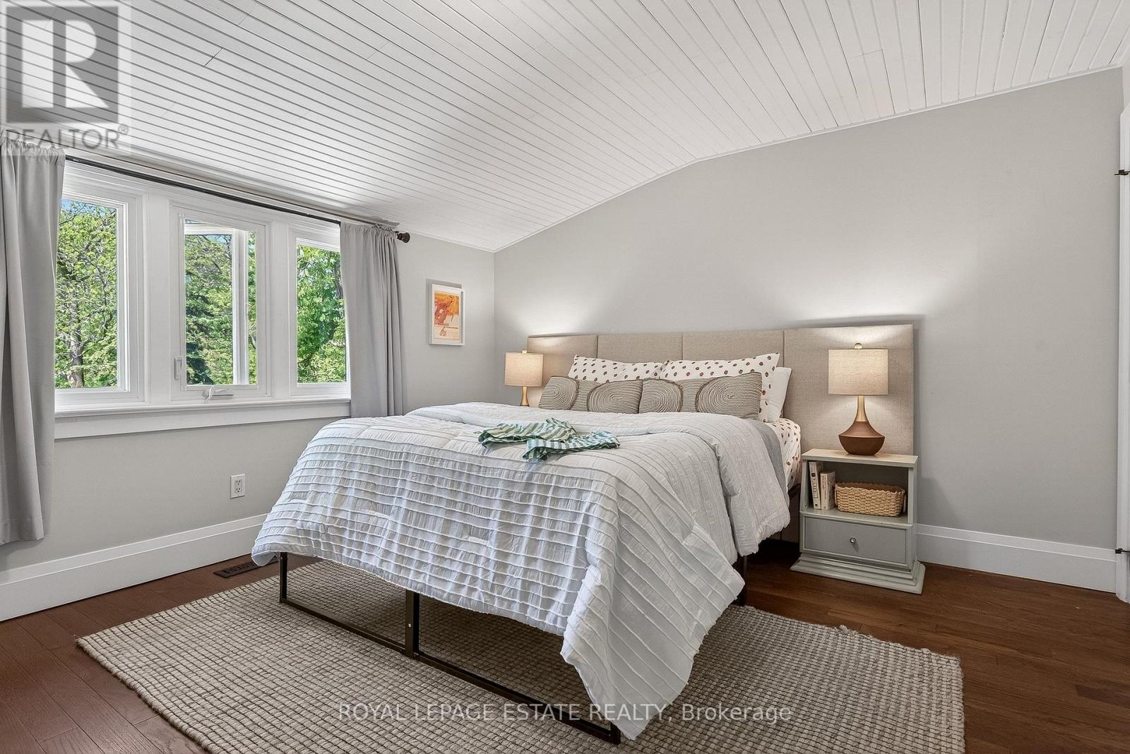 148 SCARBORO CRESCENT - 27