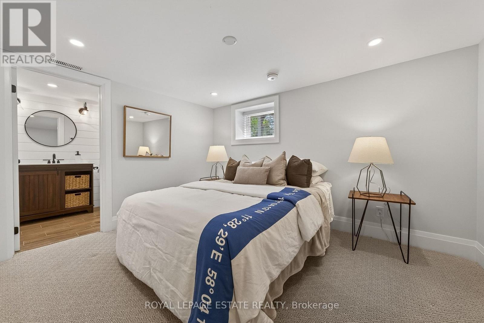 148 SCARBORO CRESCENT - 36