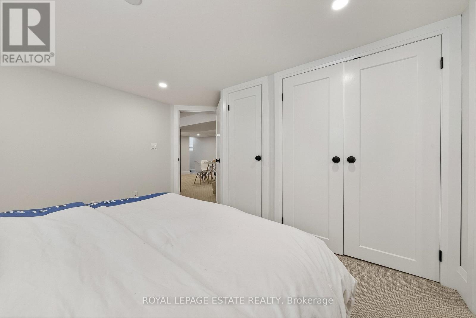 148 SCARBORO CRESCENT - 37