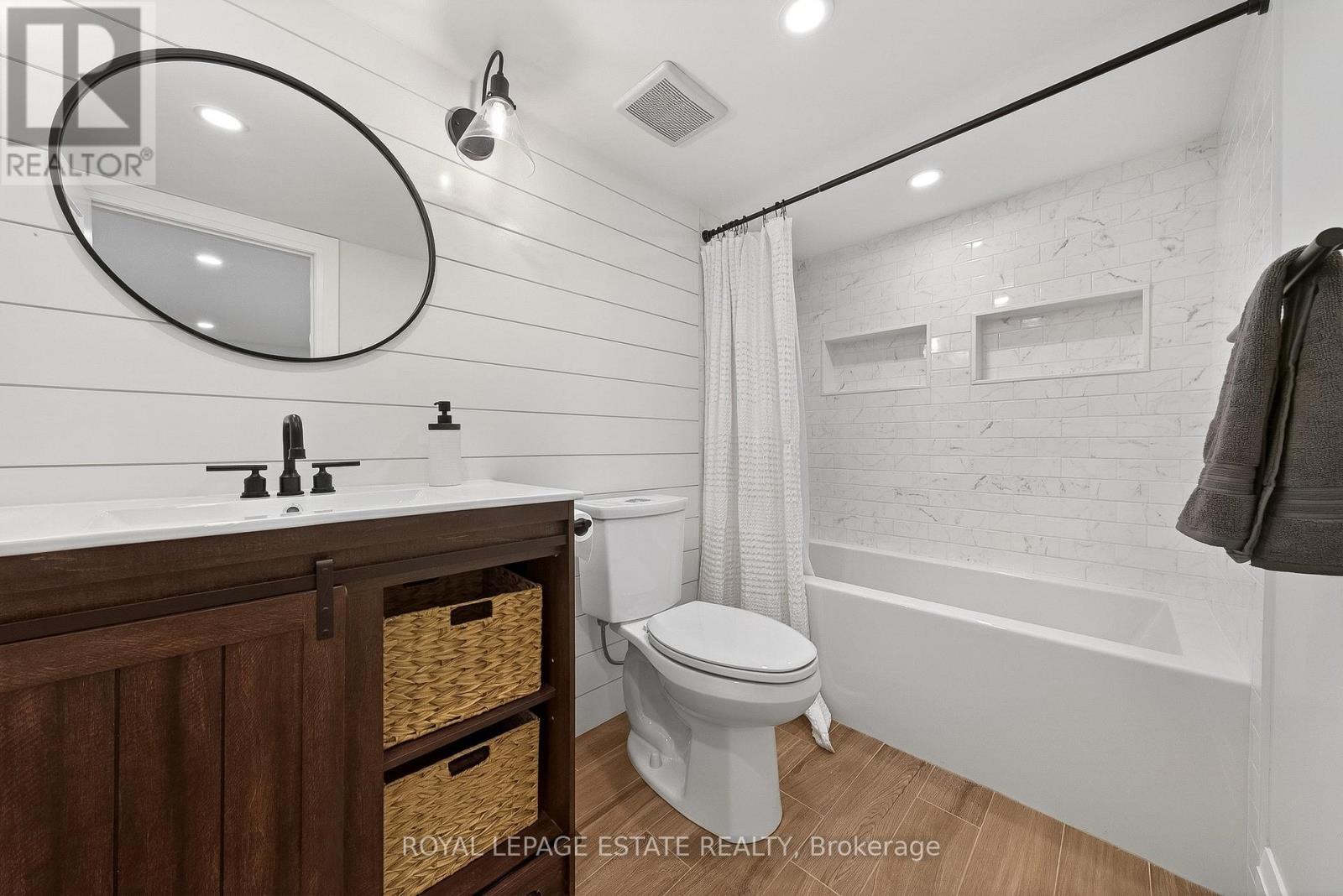 148 SCARBORO CRESCENT - 38