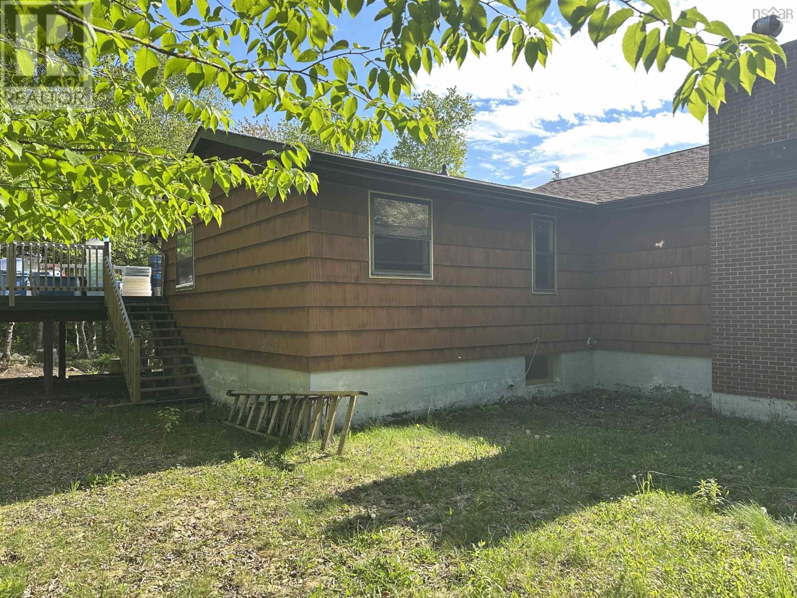 Property 23 of 37 of 179 Camelot Drive