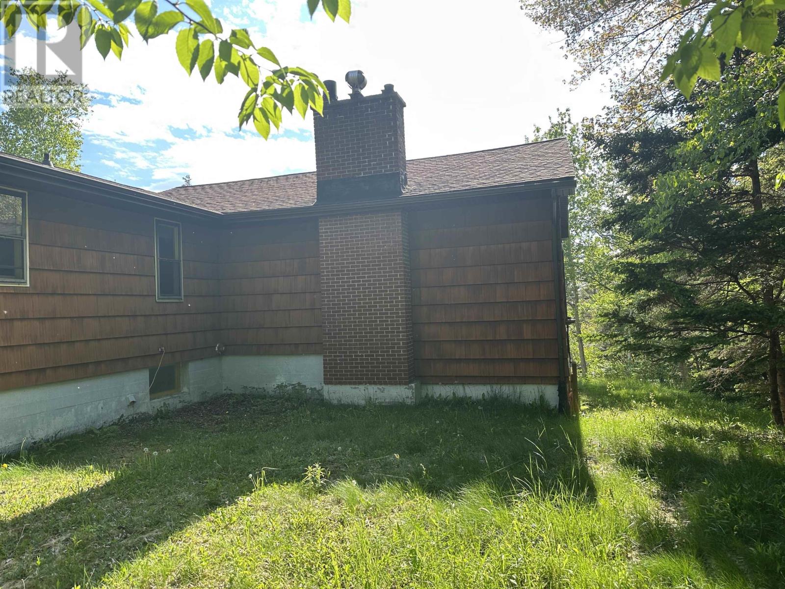 Property 24 of 37 of 179 Camelot Drive