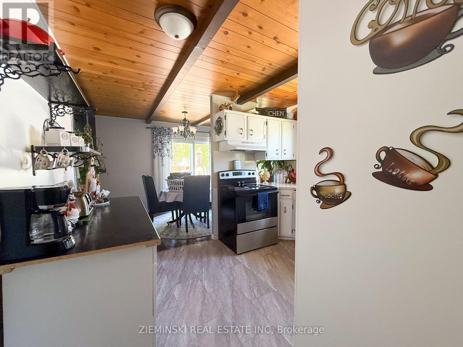 107 NEW CIRCLE PLACE - 12