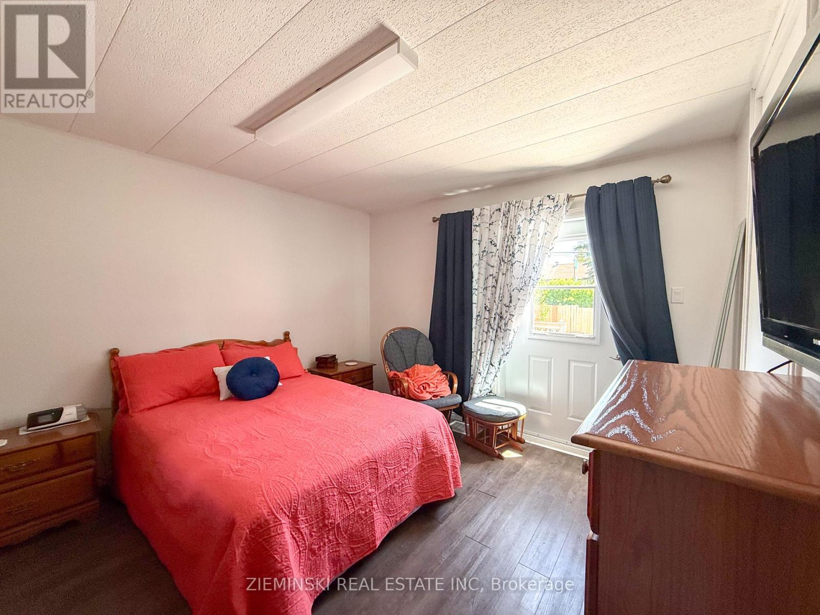 107 NEW CIRCLE PLACE - 21