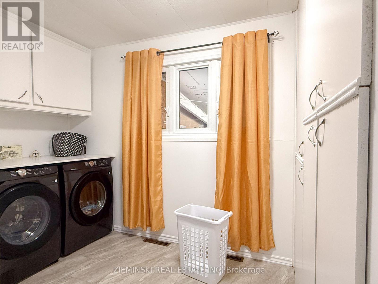 107 NEW CIRCLE PLACE - 24