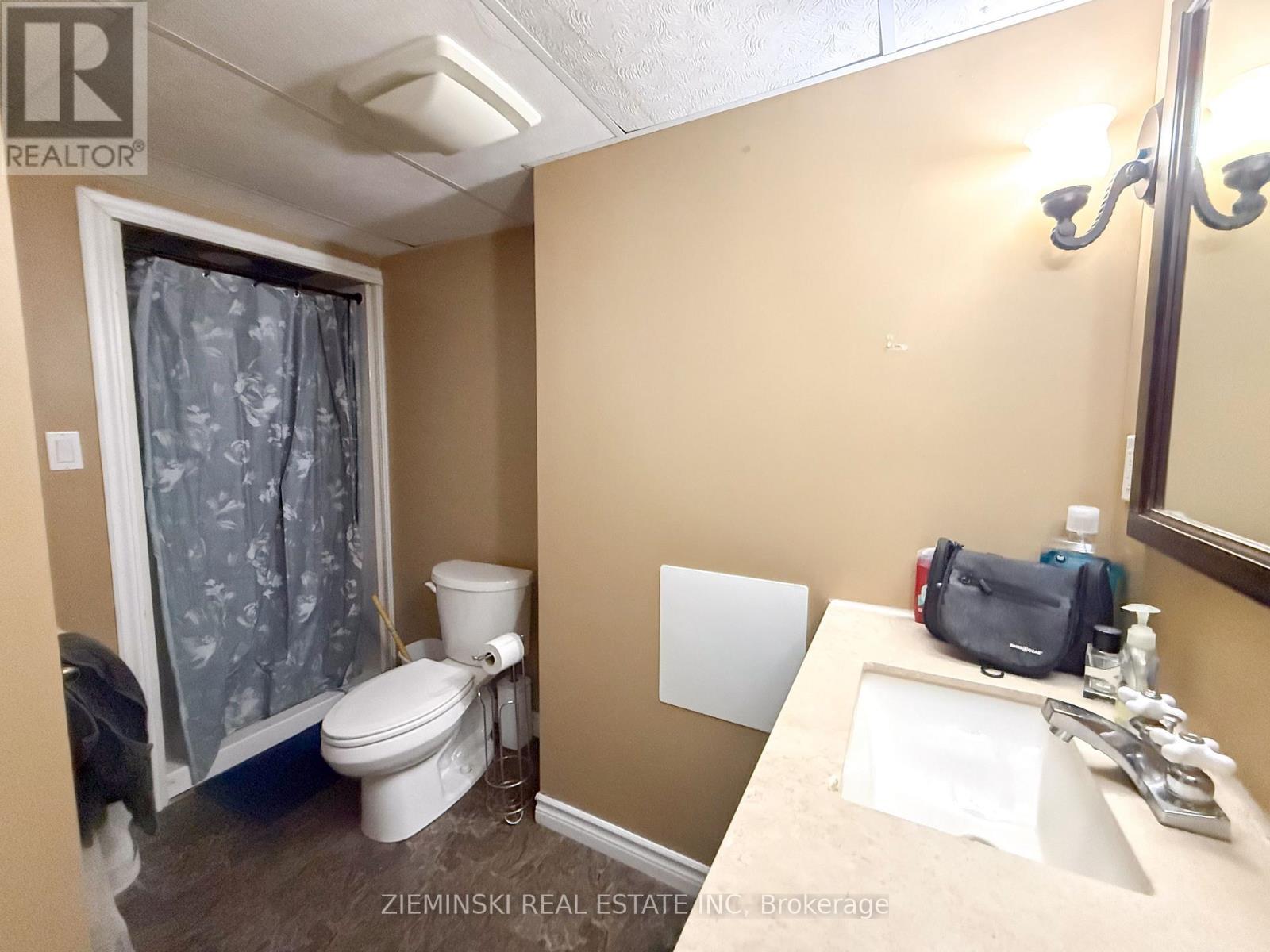 107 NEW CIRCLE PLACE - 33