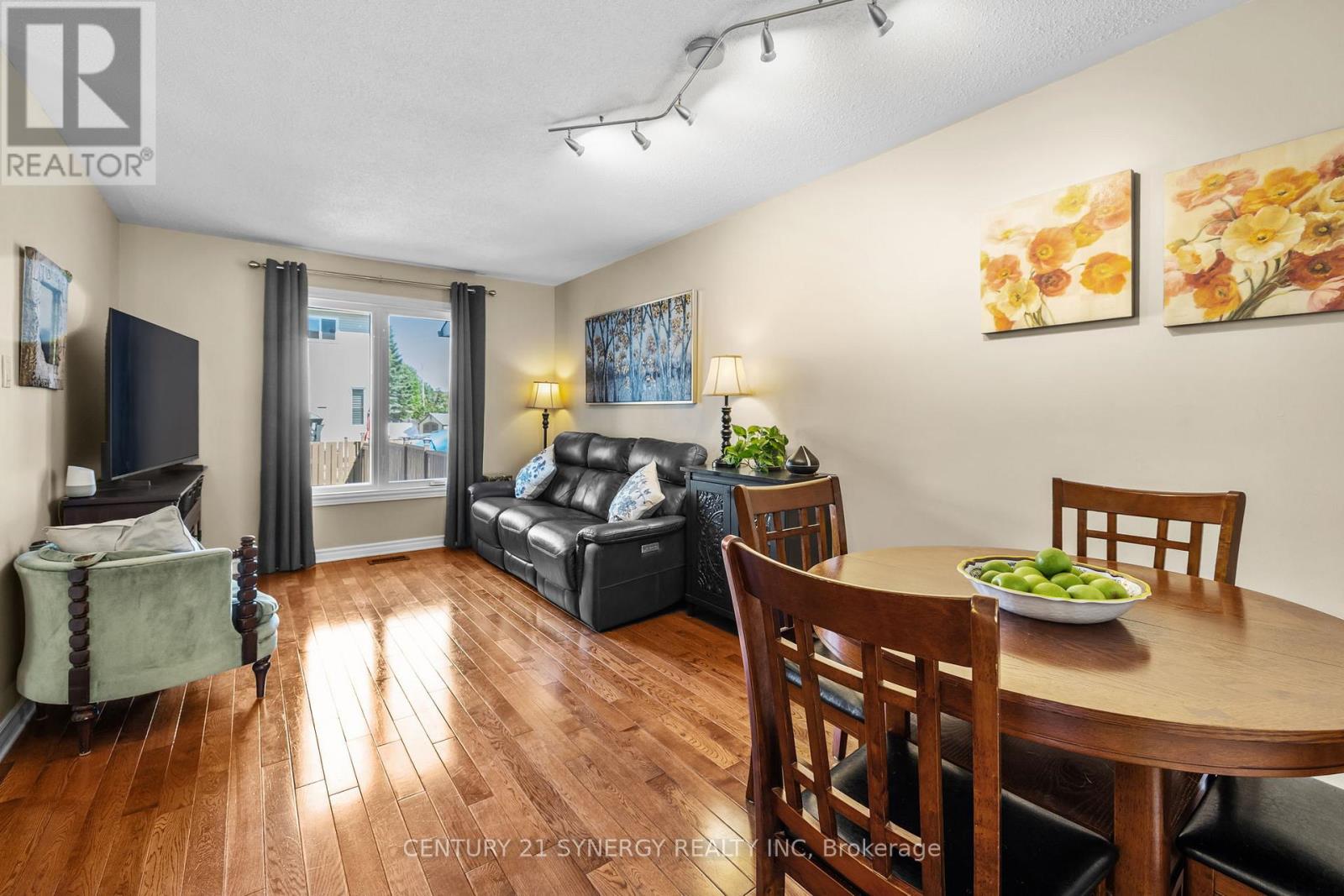 3 Bed, 3 Bath House for Sale in Ottawa – 1826 HENNESSY CRESCENT, Ottawa – MLS# X13431874 - Image 26