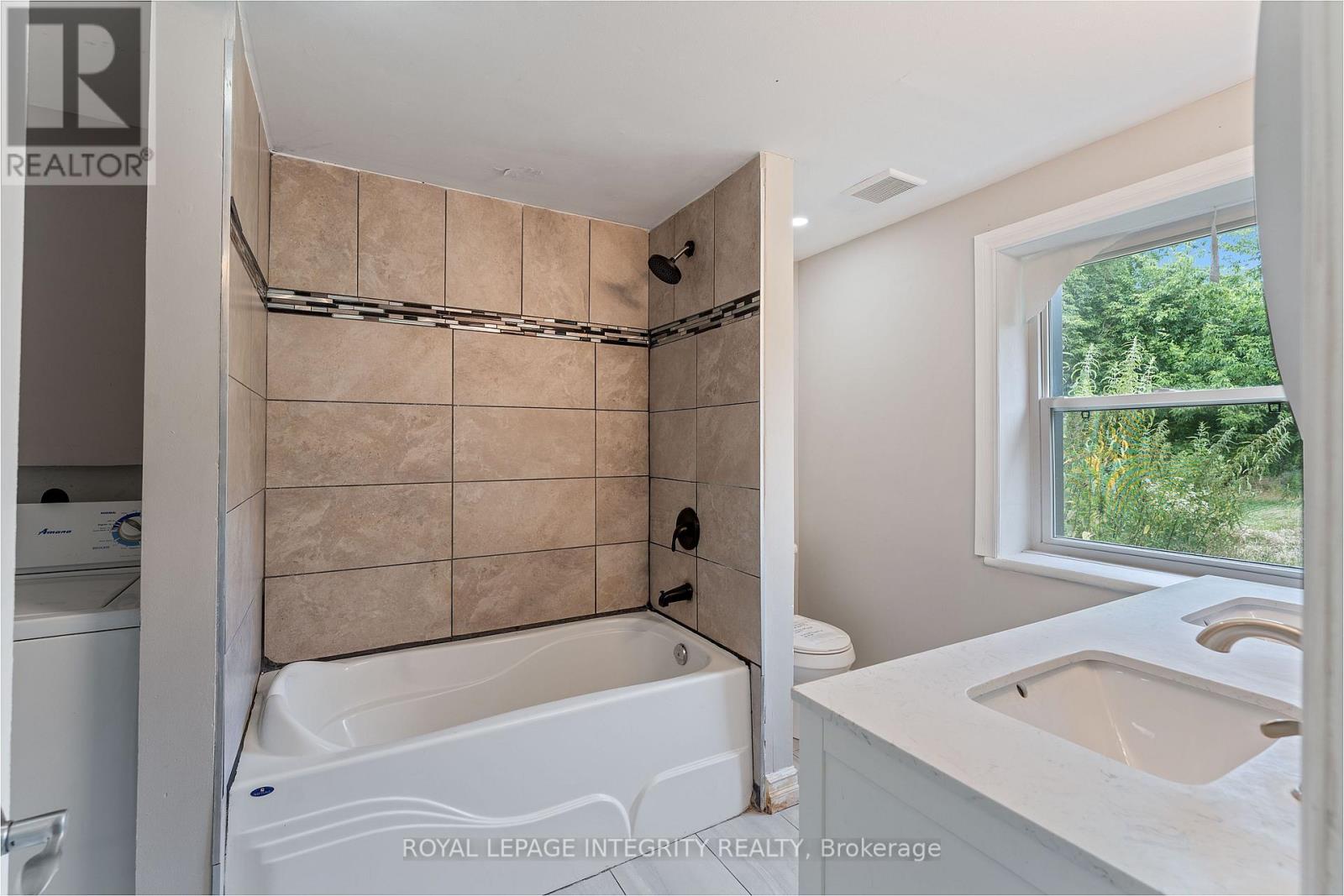 3823 DROUIN ROAD - 28