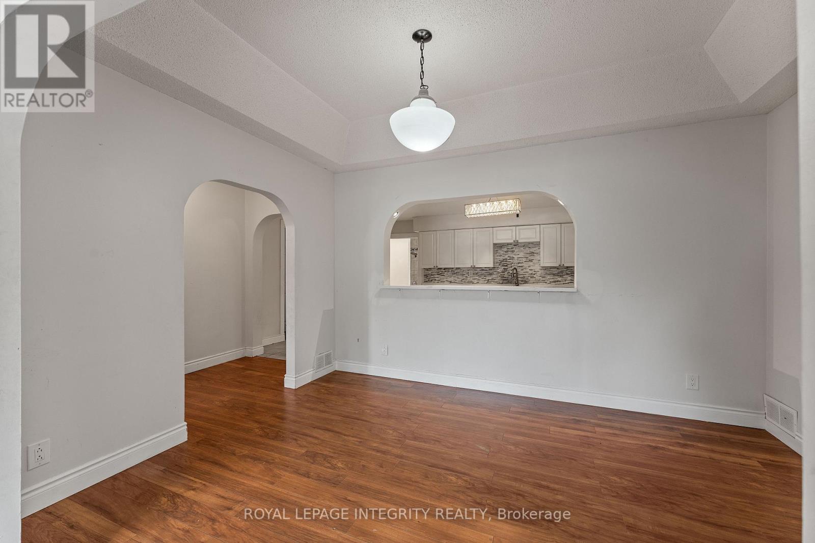 3823 DROUIN ROAD - 7