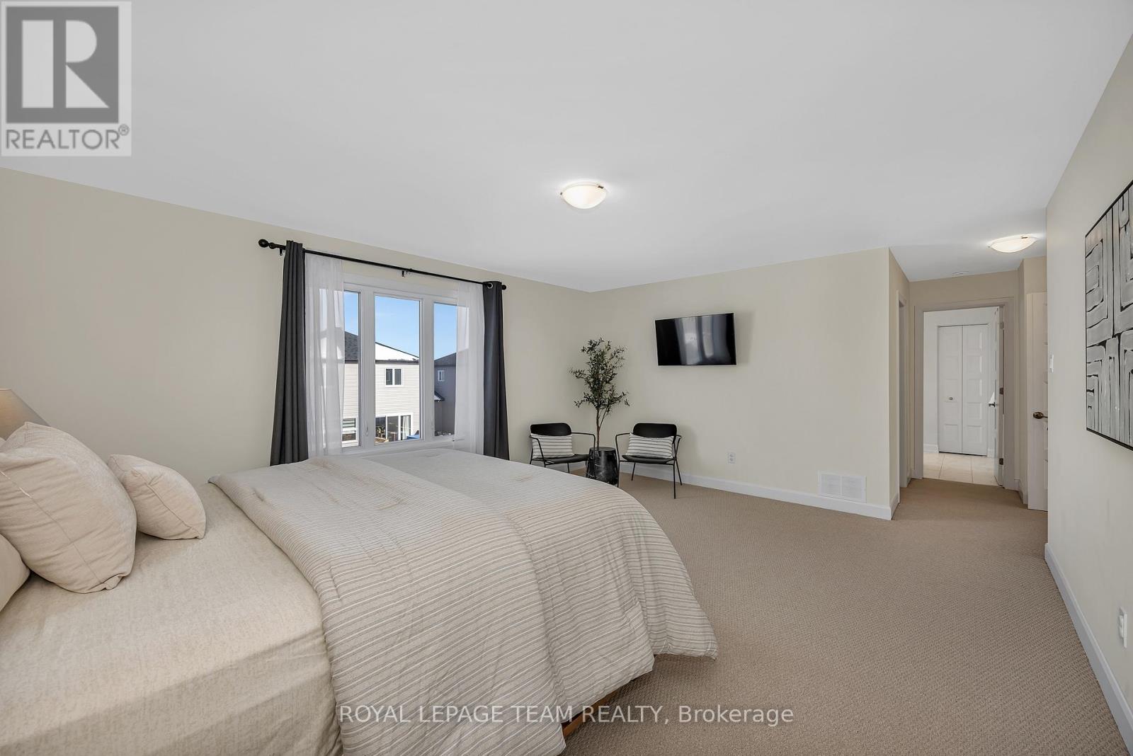 House for Rent in Ottawa – 340 MOONLIGHT DRIVE, Ottawa – By Peter Sagos - Image 19