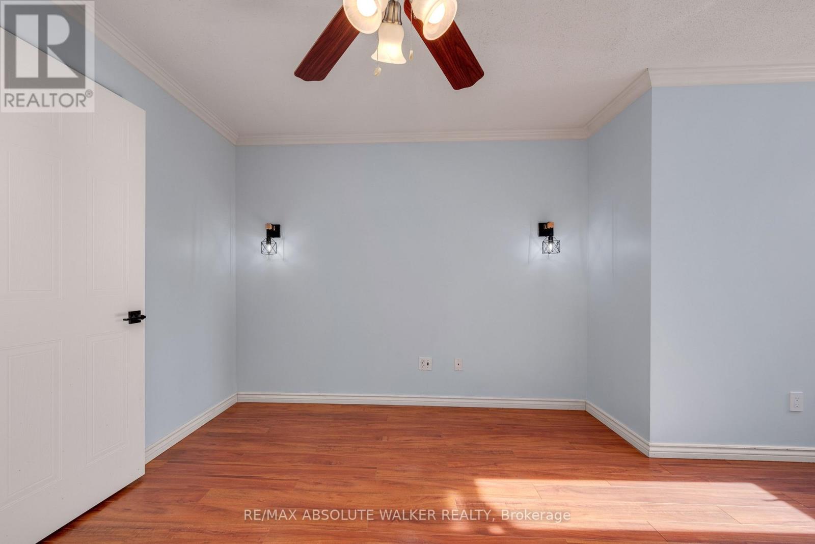 3 Bed, 2 Bath House for Sale in Ottawa – 1824 HENNESSY CRESCENT, Ottawa – MLS# X13432118 - Image 27