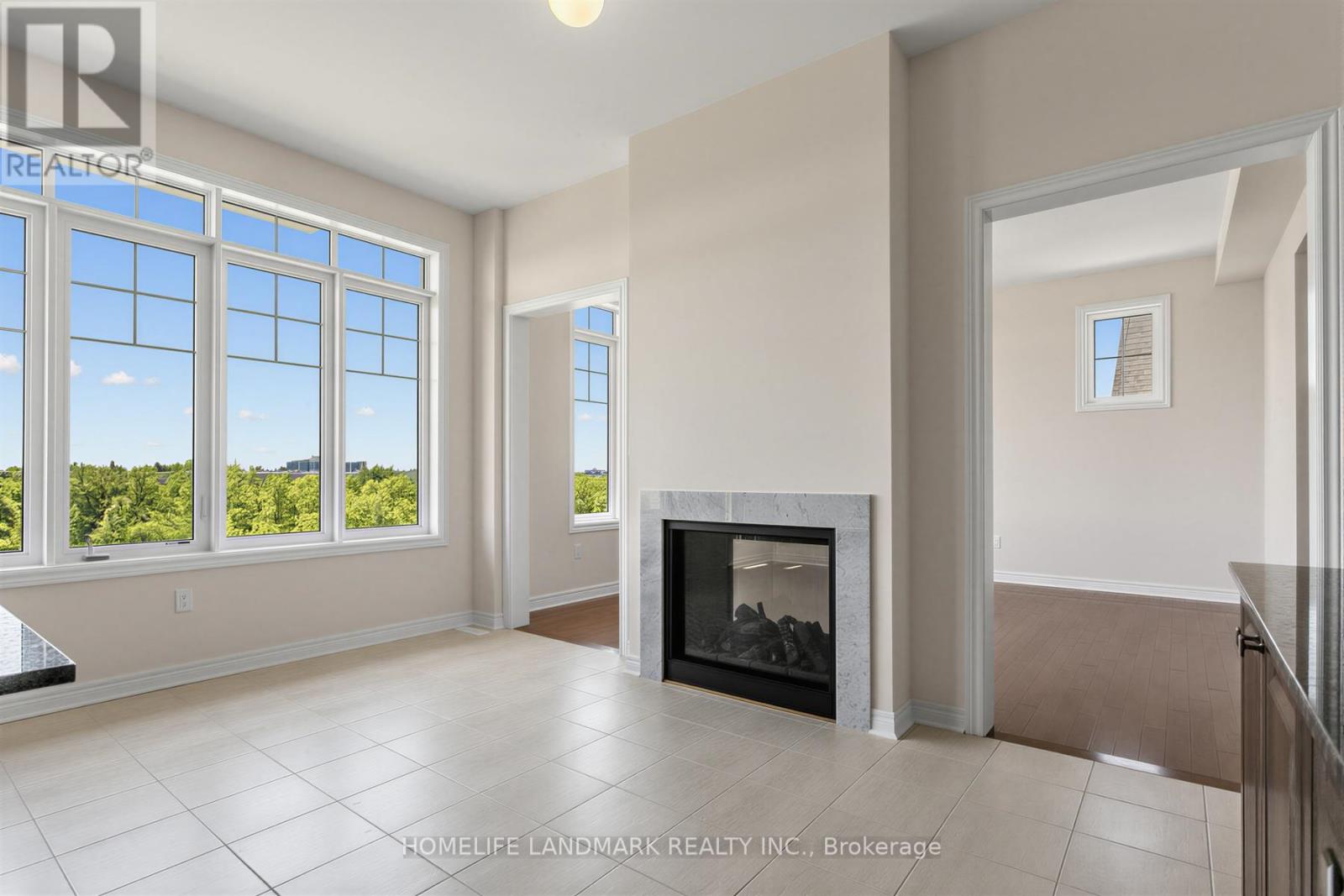 55 GERDEN DRIVE - 11