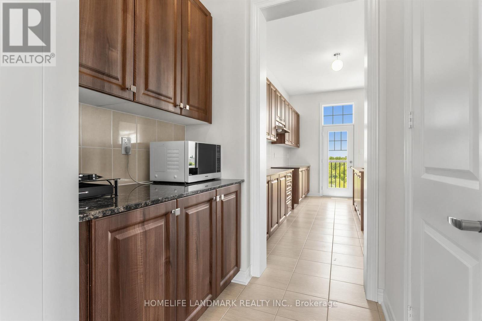 55 GERDEN DRIVE - 16