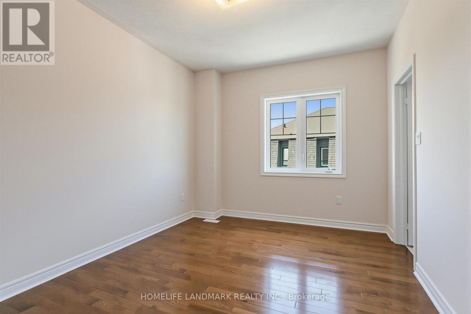 55 GERDEN DRIVE - 35