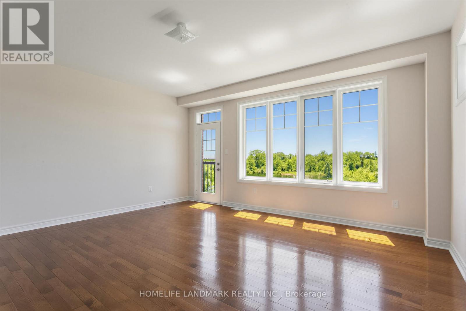 55 GERDEN DRIVE - 40