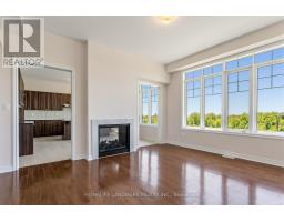 Family room - 55 Gerden Drive, Richmond Hill, ON L4S0H1 Photo 9