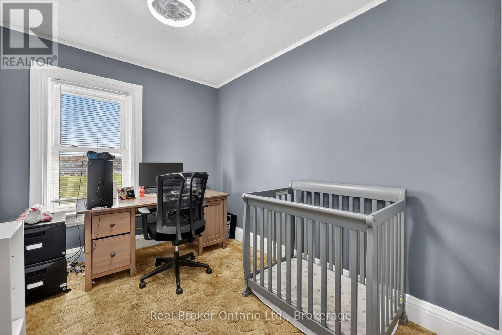 438 RUSSELL STREET - 18