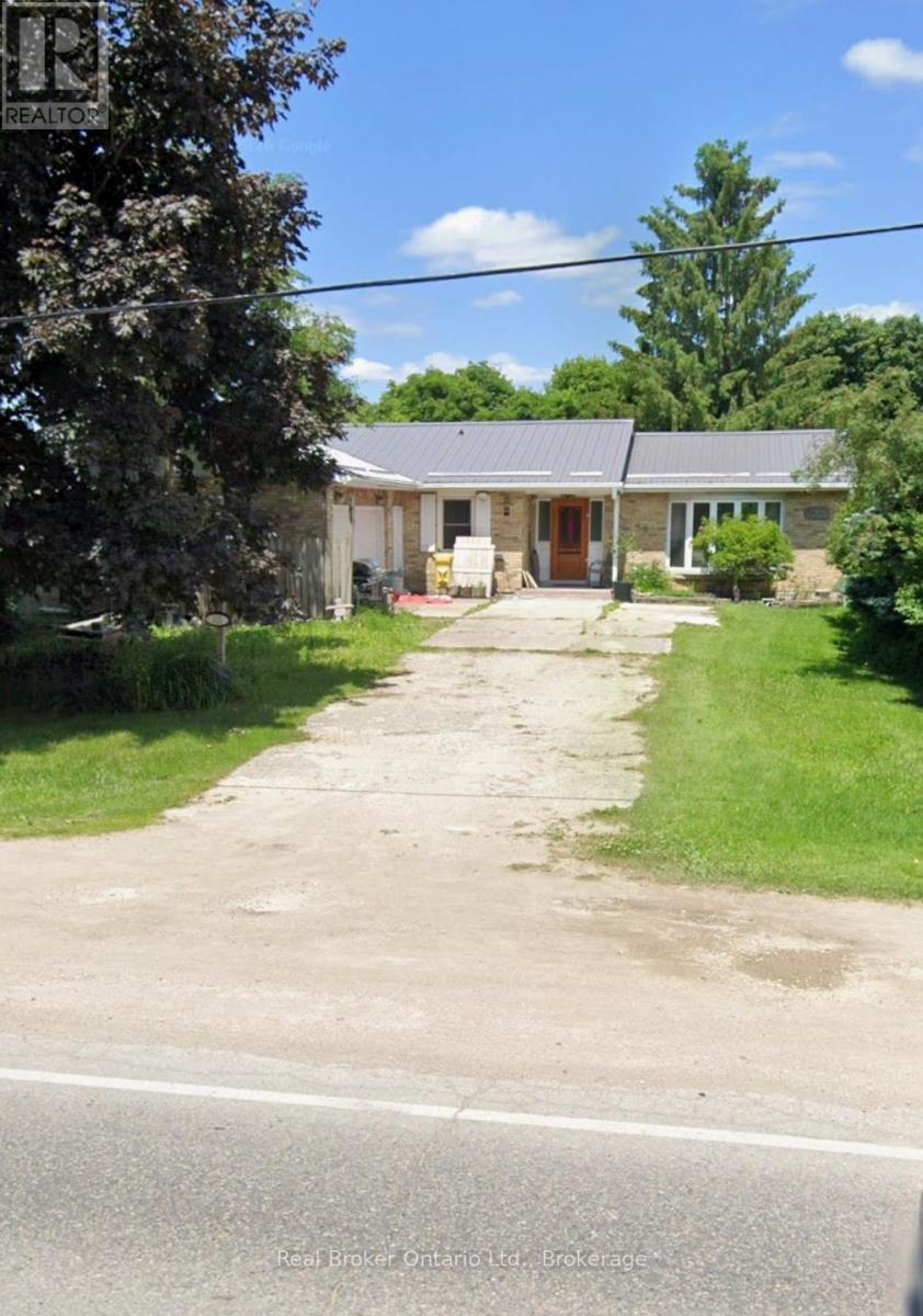 525 MAIN STREET W - 1
