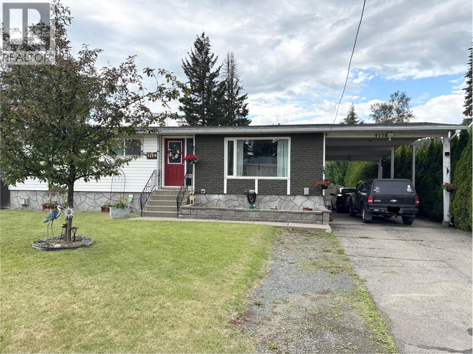 4114 CHURCHILL ROAD - 1