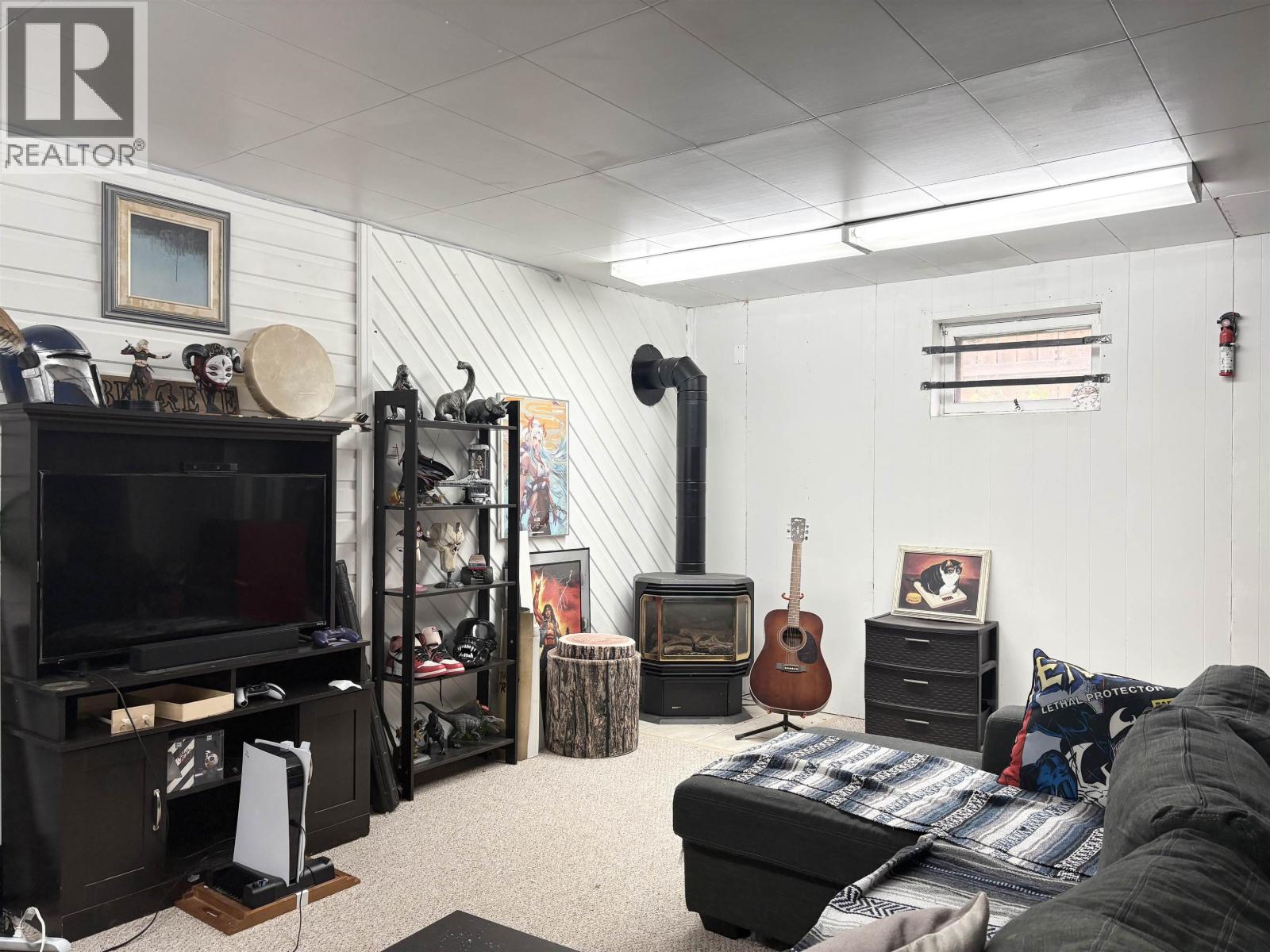 4114 CHURCHILL ROAD - 20