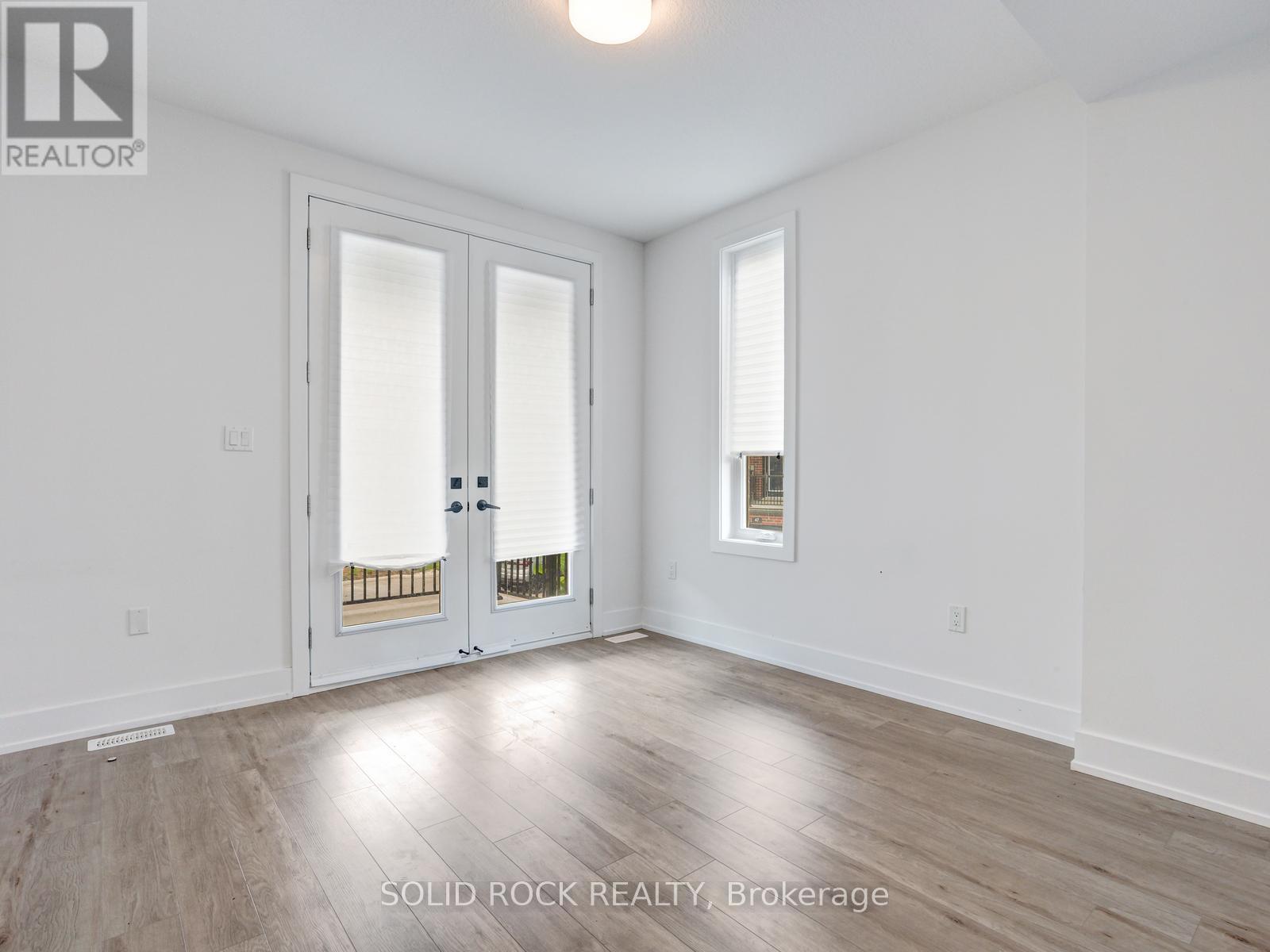 #43 99 ROGER STREET - 12