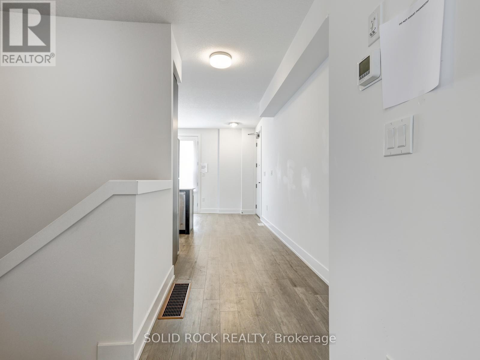 #43 99 ROGER STREET - 11