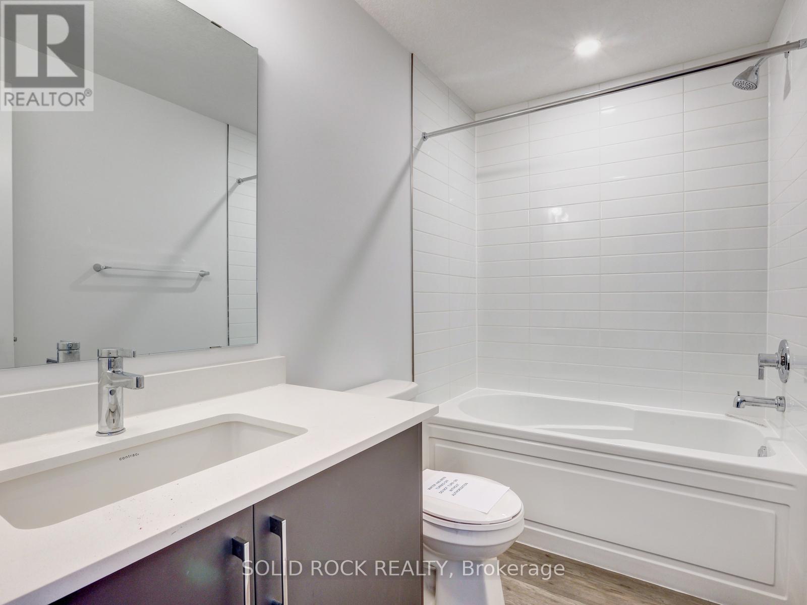 #43 99 ROGER STREET - 20