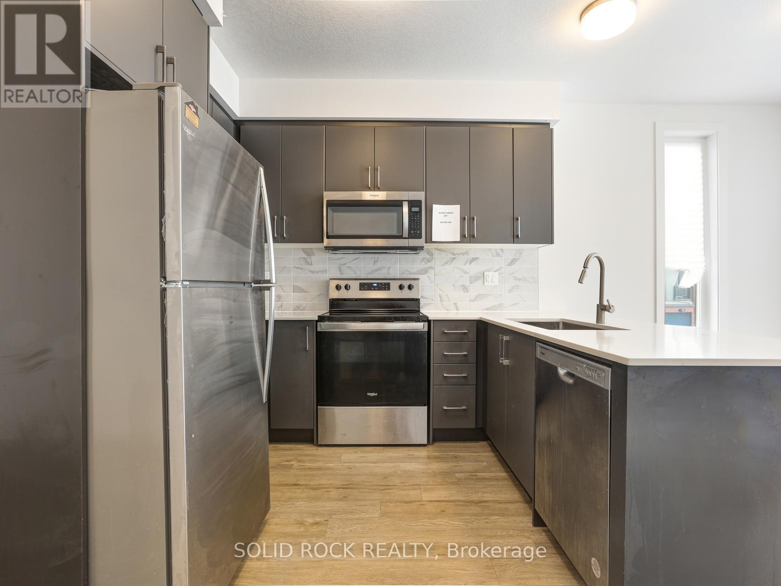 #43 99 ROGER STREET - 6