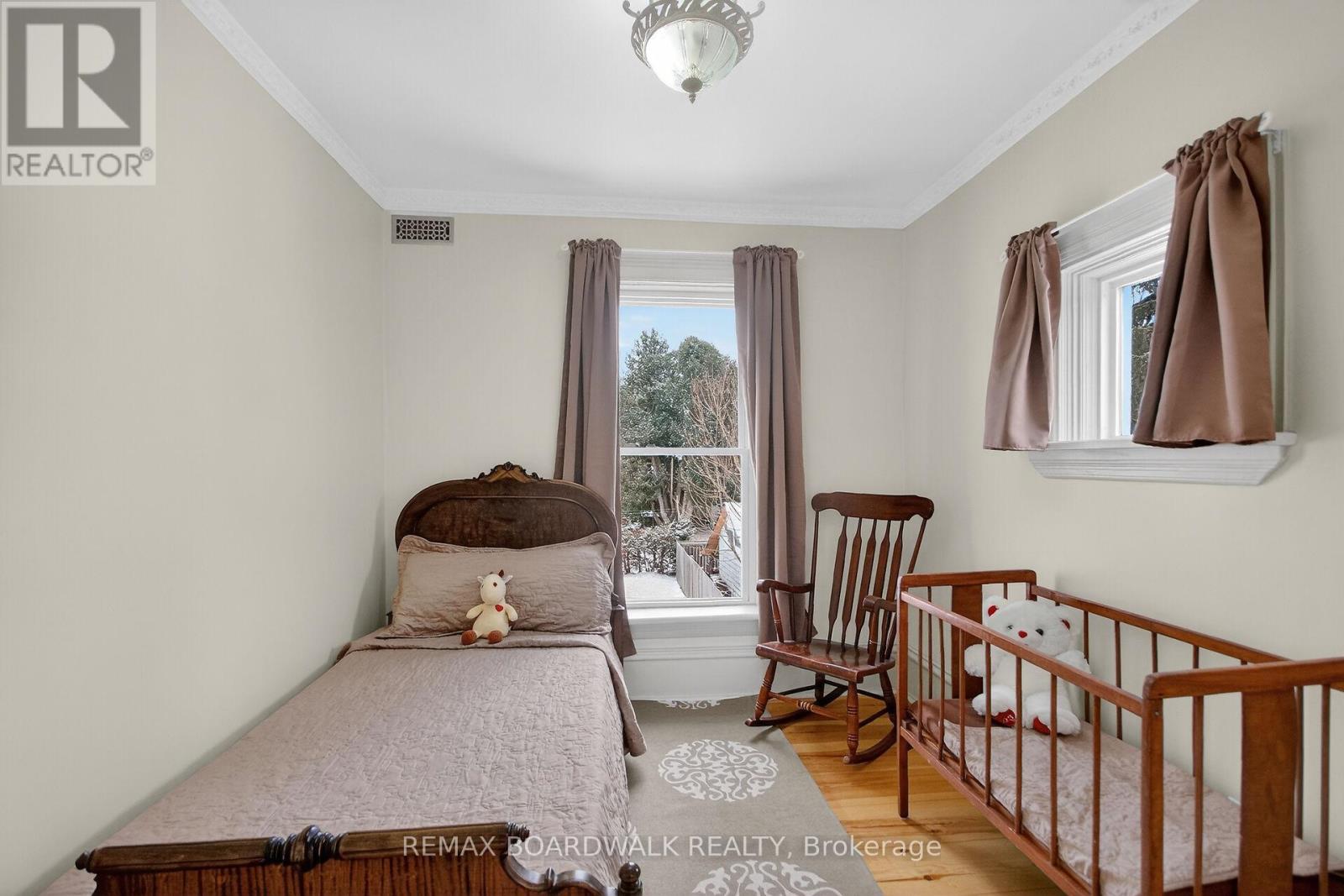 11 ALFRED STREET - 17