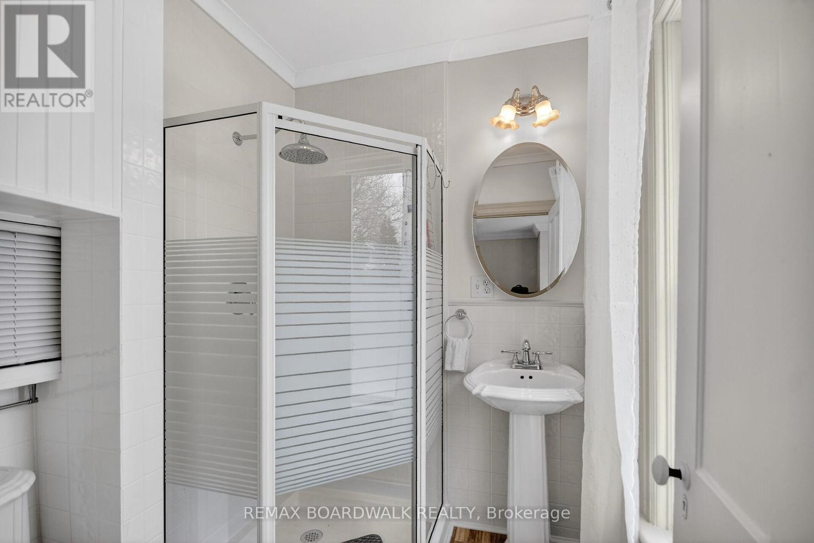 11 ALFRED STREET - 18