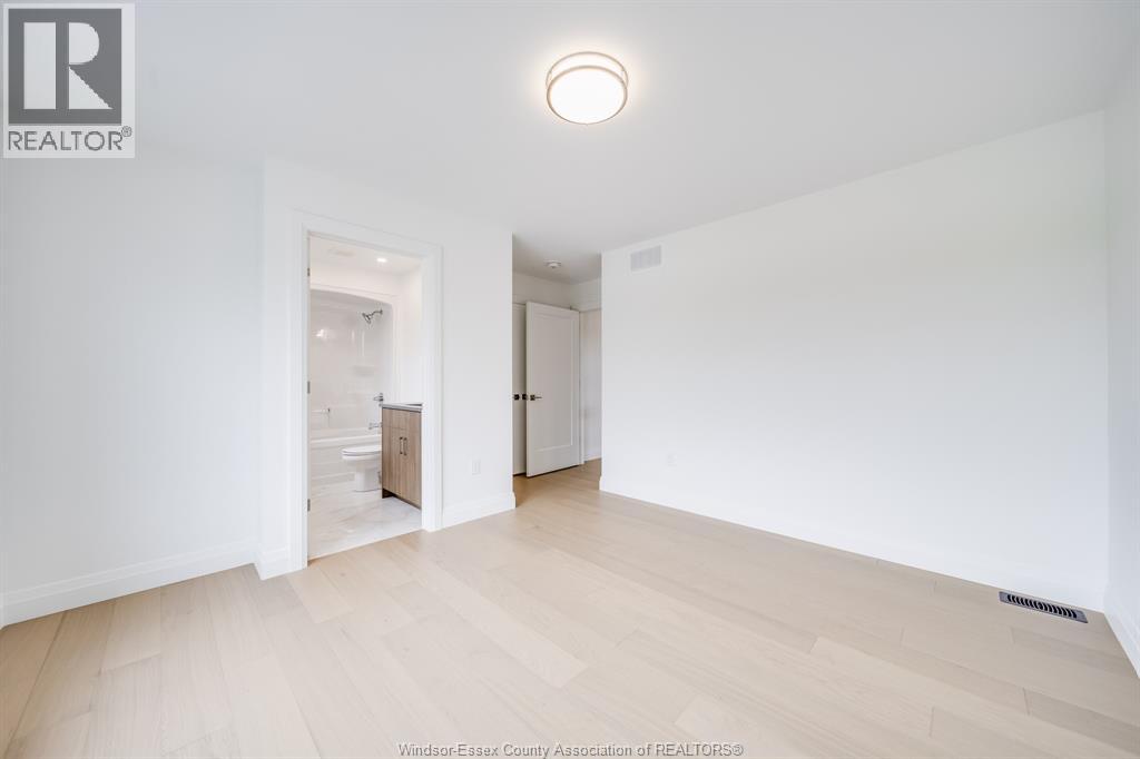 3698 FARROW AVENUE - 40