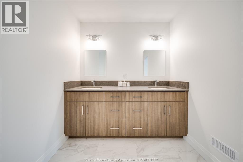 3698 FARROW AVENUE - 34
