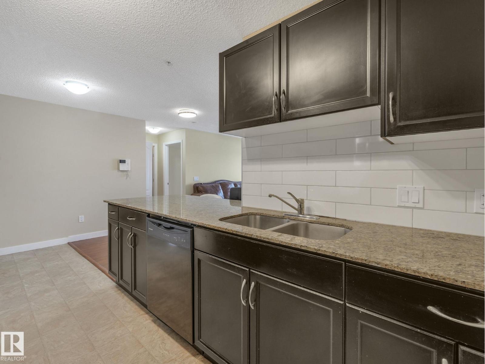 #317 12650 142 AV NW - 10
