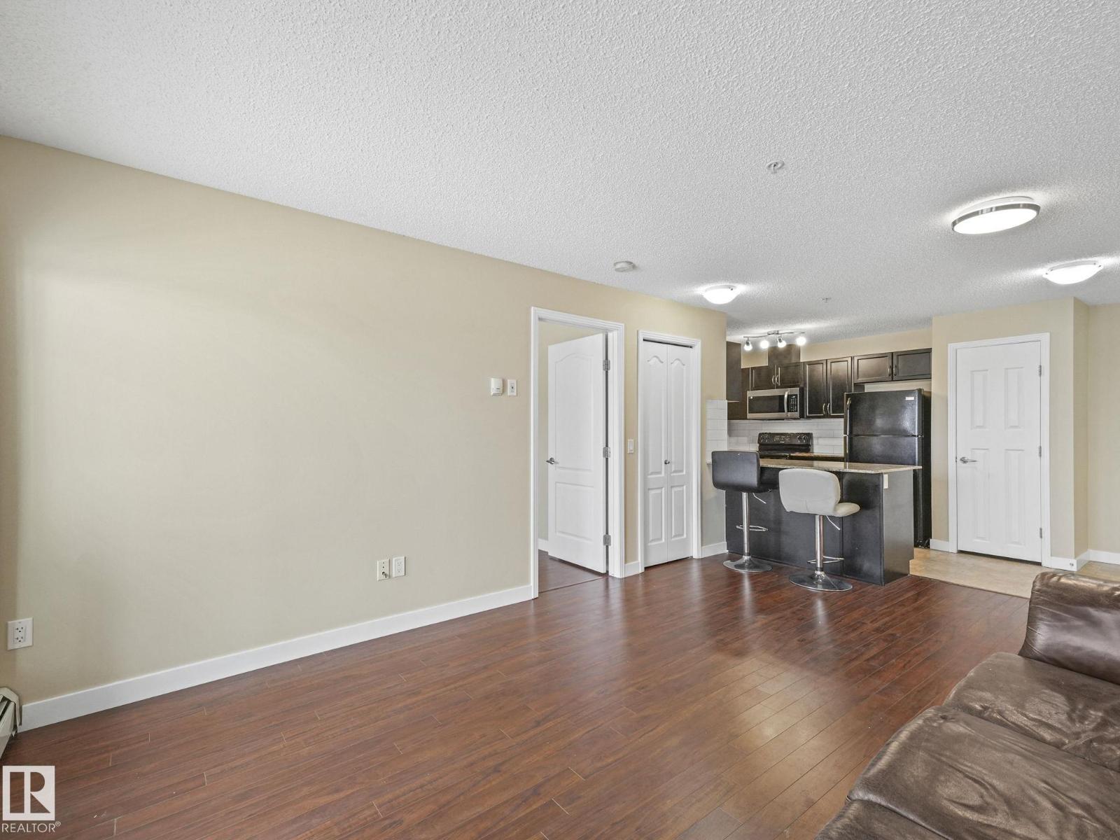 #317 12650 142 AV NW - 15