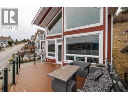 6930 Barcelona Drive, Kelowna, BC V1Z3R8 Photo 17
